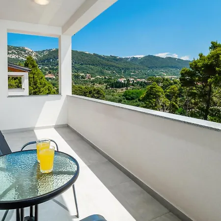 2 Bedroom Front In Διαμέρισμα *