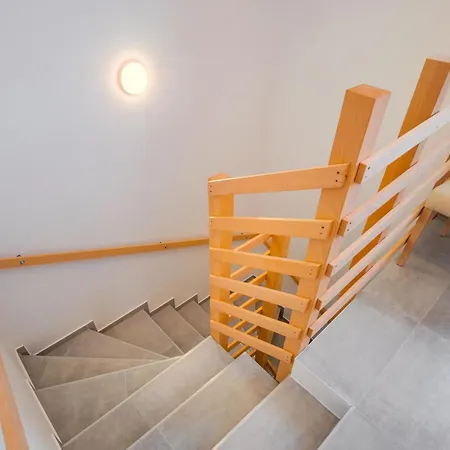 Apartment 2 Bedroom Front In *