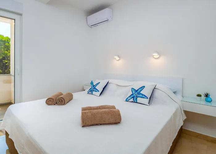 2 Bedroom In