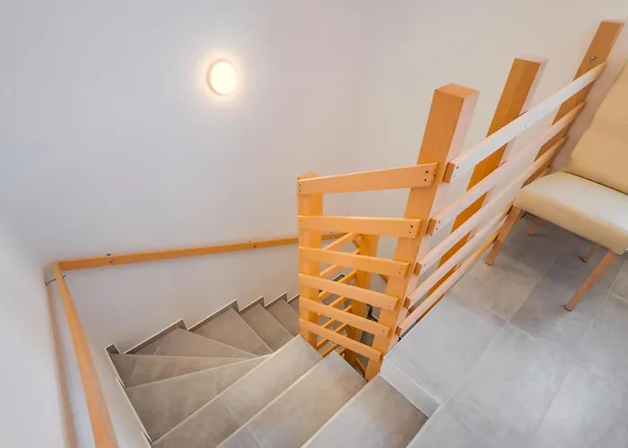 Apartment 2 Bedroom In *