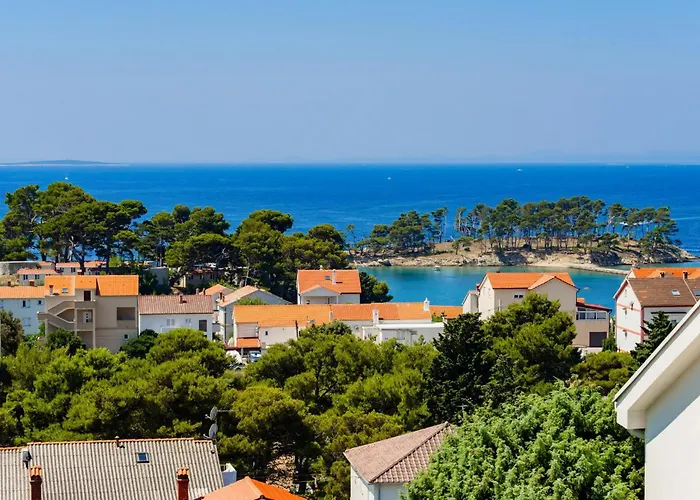 Apartment 2 Bedroom In Banjol
